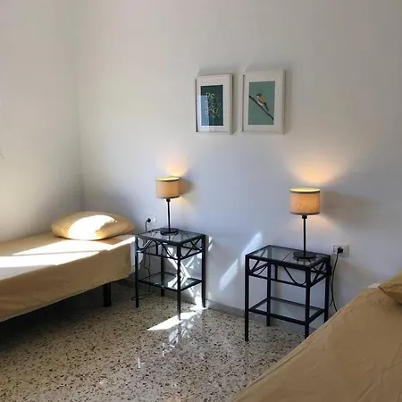 New! Balcony, Wifi Fibra, Easy Parking Free Daire *