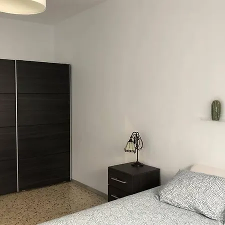 New! Balcony, Wifi Fibra, Easy Parking Free La Laguna (Tenerife)