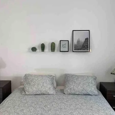 New! Balcony, Wifi Fibra, Easy Parking Free * La Laguna (Tenerife)